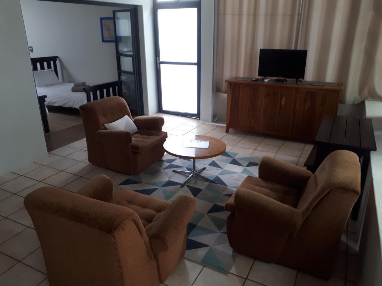 Suiderhof Self-Catering Hotell Windhoek Exteriör bild