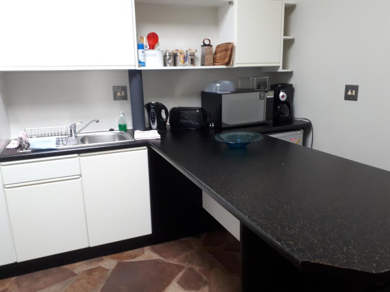 Suiderhof Self-Catering Hotell Windhoek Exteriör bild