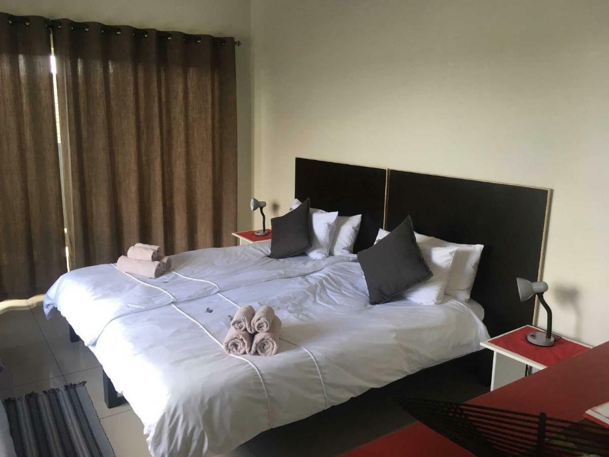 Suiderhof Self-Catering Hotell Windhoek Exteriör bild