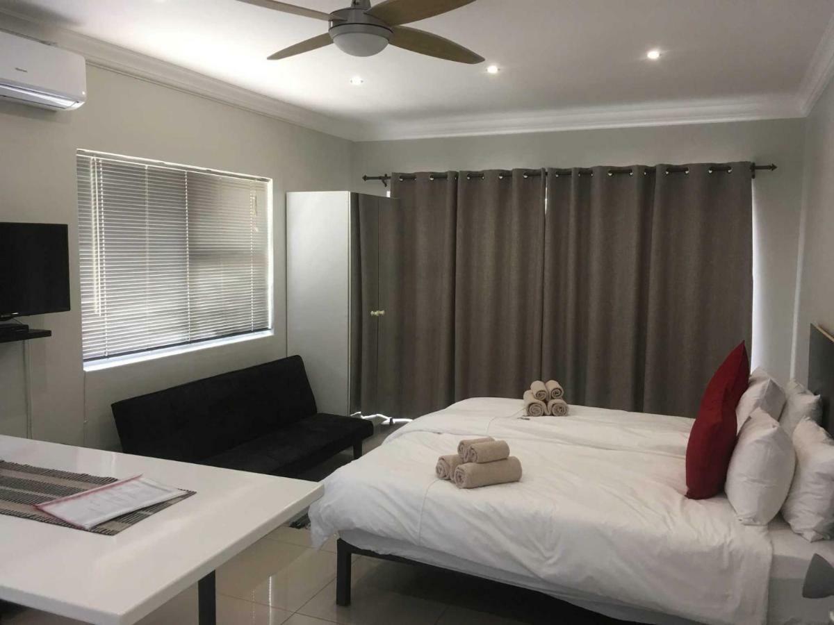 Suiderhof Self-Catering Hotell Windhoek Exteriör bild